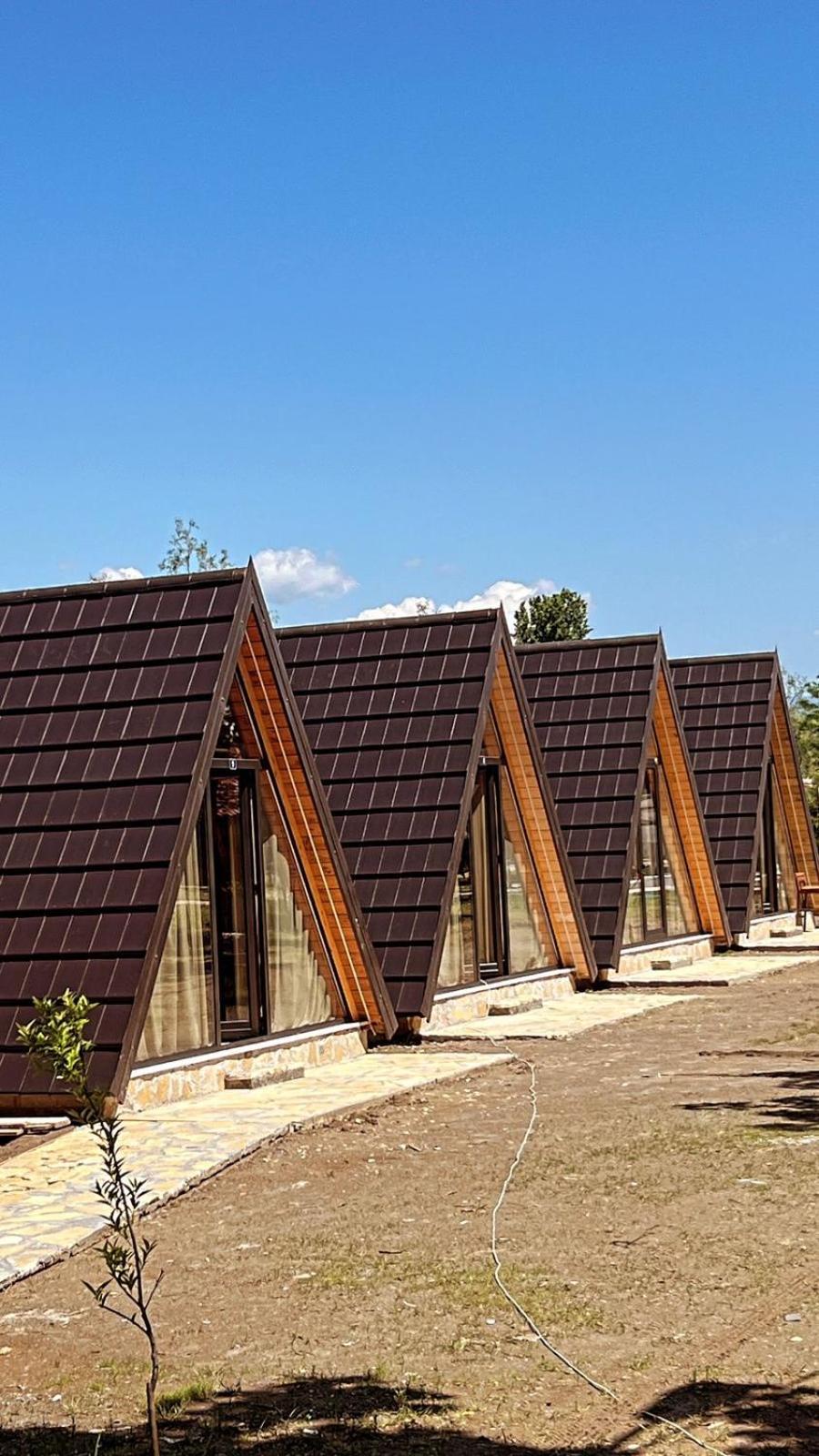 Windmill Shkodra Villa'S & Gesthouse エクステリア 写真