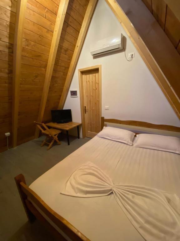 Windmill Shkodra Villa'S & Gesthouse エクステリア 写真
